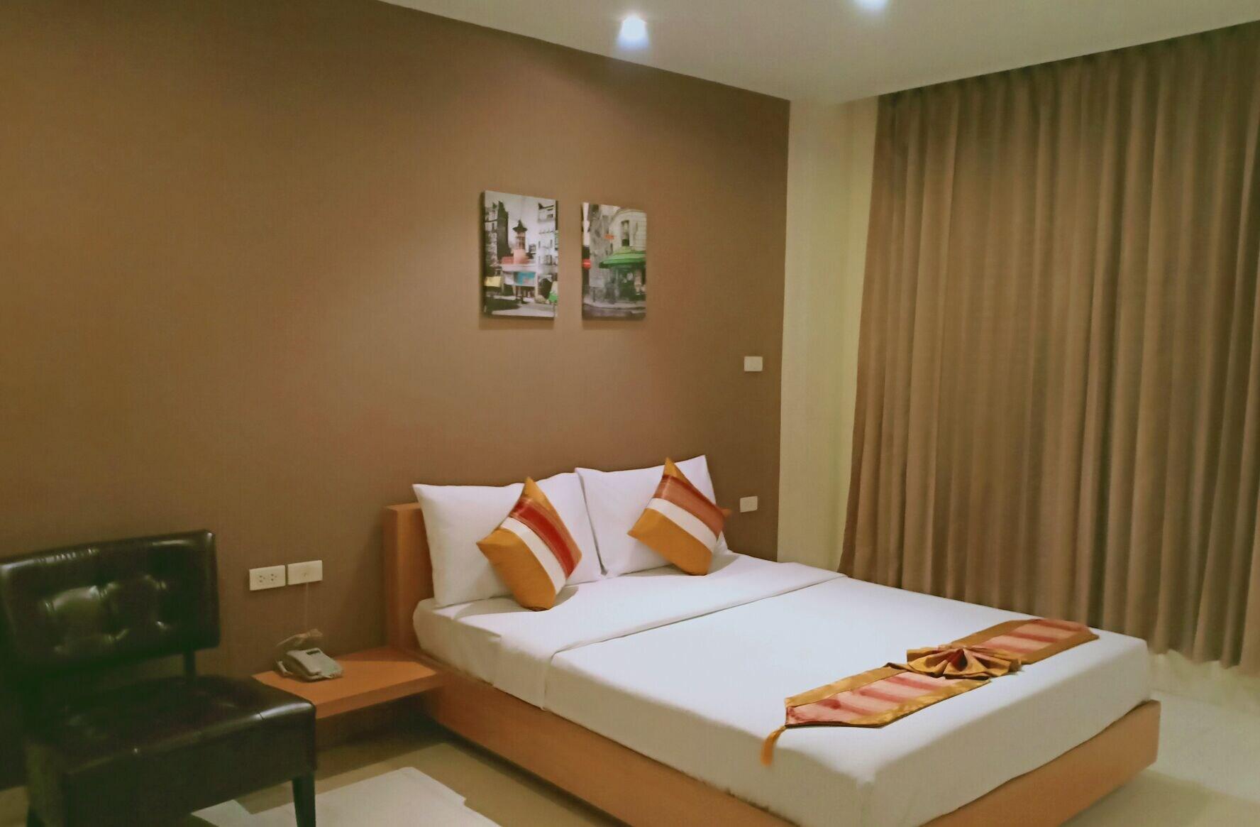 Hotel Sena House à Bangkok Extérieur photo